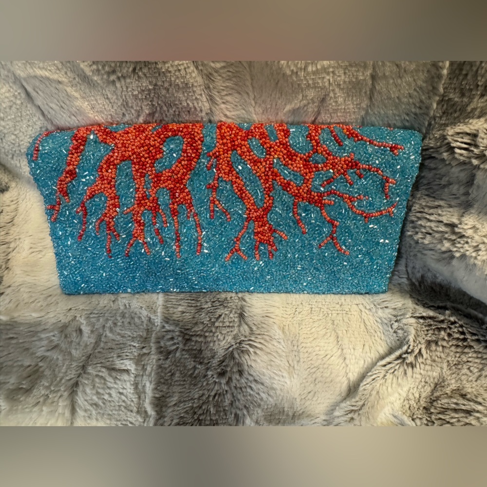 Moyna - Turquoise Blue Orange/Coral Reef Beaded Fold Over Clutch w/Dust Bag EUC - Picture 2 of 10